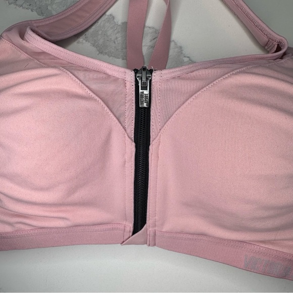 Victoria's Secret Knockout Light‎ Pink Sports Bra with Front Black Zipper 32DD - Picture 6 of 16